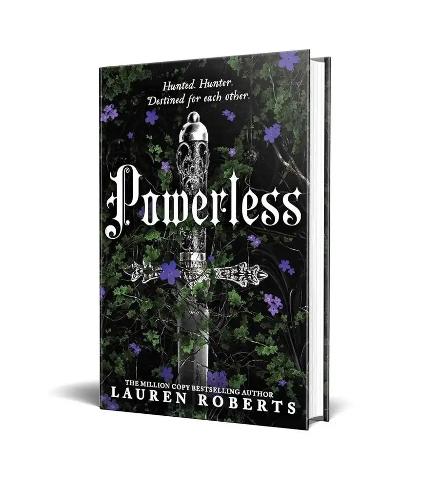 Simon & Schuster Ltd - Powerless: Deluxe Collector's Edition Hardback : The epic series taking the w